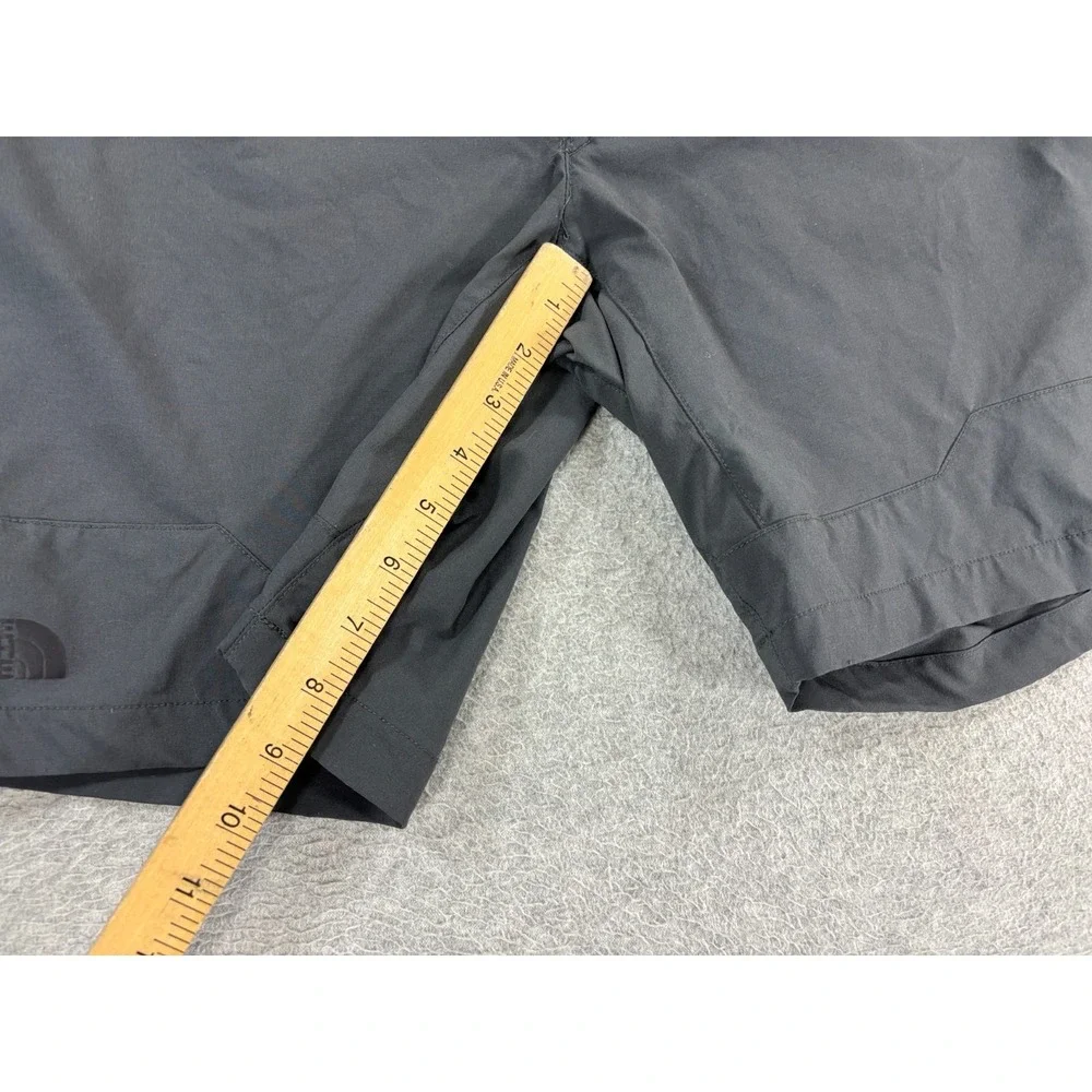 The North Face‎ Hiking Travel Casual Shorts (Men's 34) Gray - 9